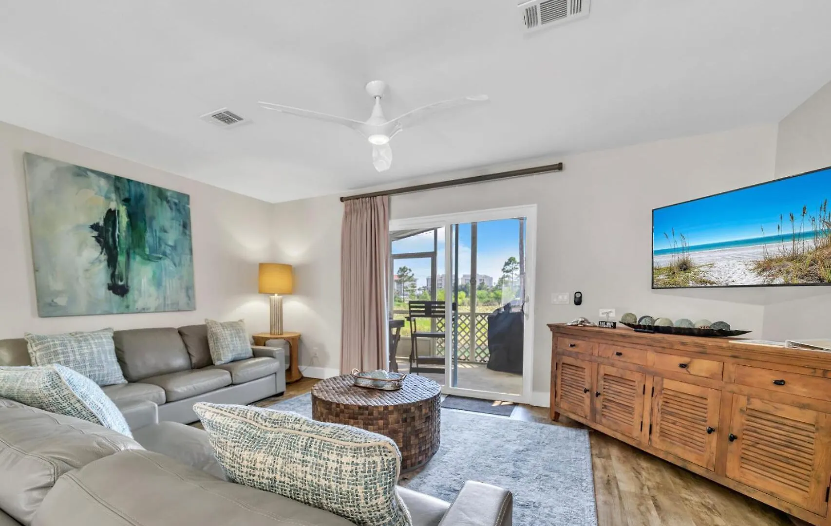 Apartment Available For Season! Pinkie Preferred Property - Spf 98 At Miramar Beach Destin United States